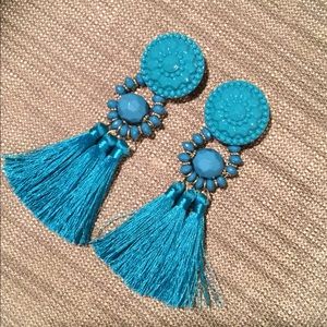 Women’s earrings